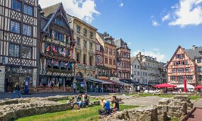 Rouen null